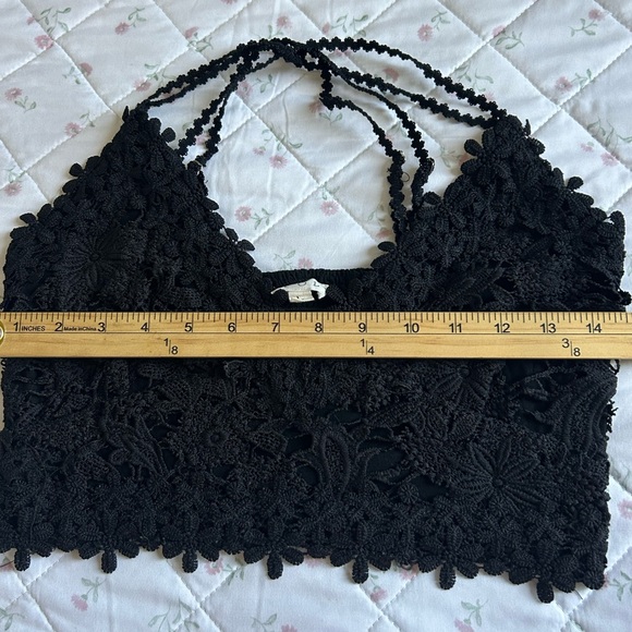 POL Elegant Black Lace Top - Picture 6 of 10